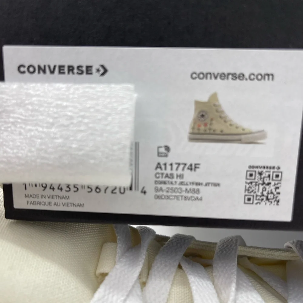 Converse WMNS High-Tops Pink Floral
CTAS HI
CORE FAT JELLYEIGH JITTER Sneakers - Picture 15 of 16